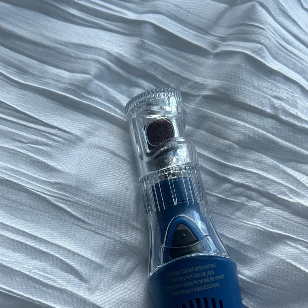 Blue Electric dog nail Trimmer never used